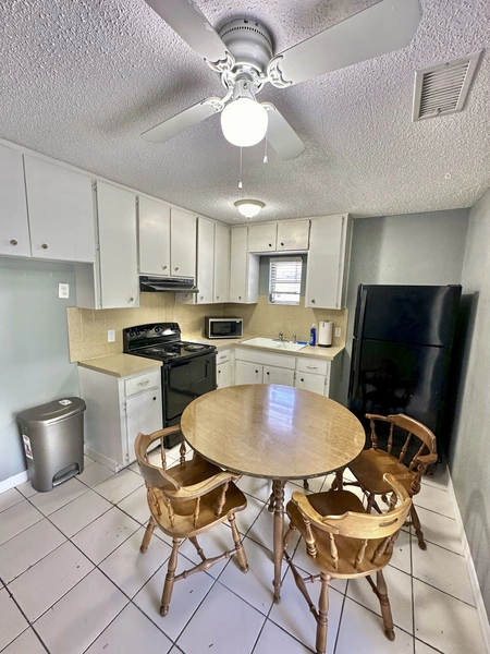 Coliving in Odessa - North Tampa, Tampa