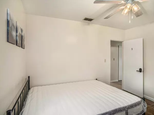 Coliving in Brandon - East Tampa, Tampa