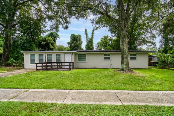 Coliving in Cedar Hills - Westside, Jacksonville