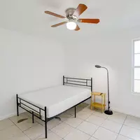 Co-living en Live Oaks Square - East Tampa, Tampa