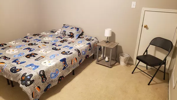 Coliving in Greater Greenspoint - Ne Houston, Houston