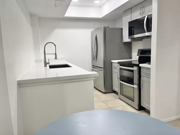 Coliving in Glendale - NW Valley, Phoenix