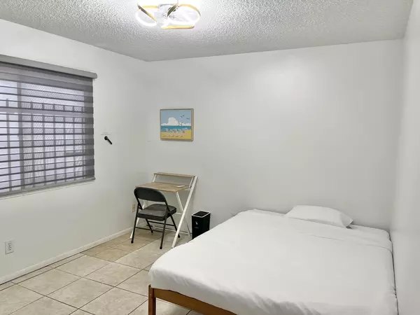 Coliving in Glendale - NW Valley, Phoenix