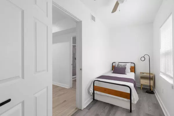 Coliving in Carver City-Lincoln Gardens - West Tampa, Tampa