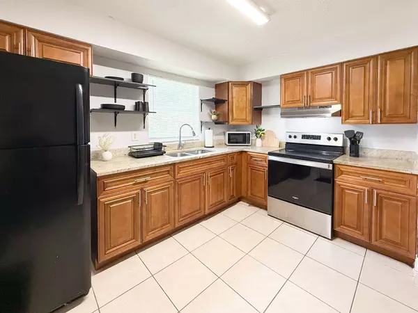 Coliving in Sulphur Springs - North Tampa, Tampa