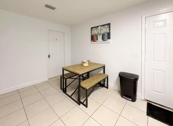 Coliving in Sulphur Springs - North Tampa, Tampa
