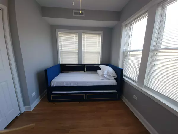 Coliving in South Shore - South Side, Chicago