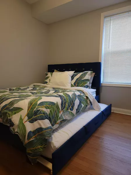 Coliving in South Shore - South Side, Chicago