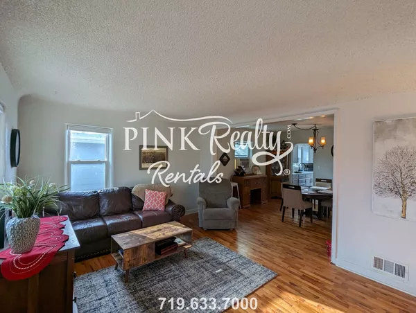 3 bedrooms apartment for rent in Old Colorado City - Central COS, Colorado Springs