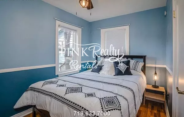 3 bedrooms apartment for rent in Old Colorado City - Central COS, Colorado Springs