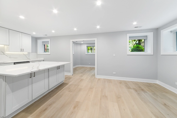 3 bedrooms apartment for rent in Uptown - Far North Side, Chicago