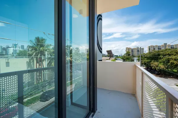 Coliving in Downtown Miami - Miami, Miami