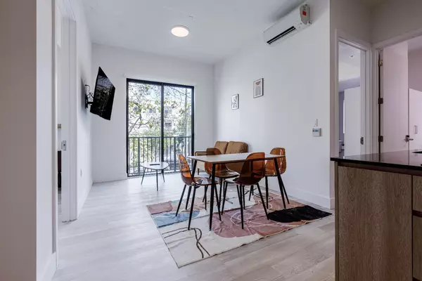 Coliving in Downtown Miami - Miami, Miami