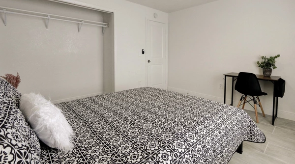 Coliving in Grant Park Tampa - East Tampa, Tampa