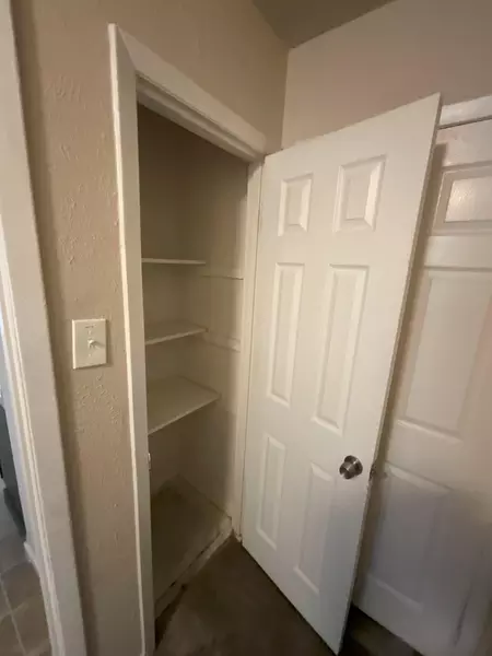 Coliving in Wolf Creek - Sw Dallas, Dallas