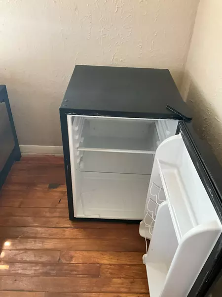 Coliving in Wolf Creek - Sw Dallas, Dallas