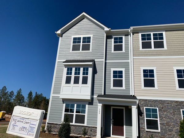 Coliving in Holly Springs - Outer Triangle, Raleigh