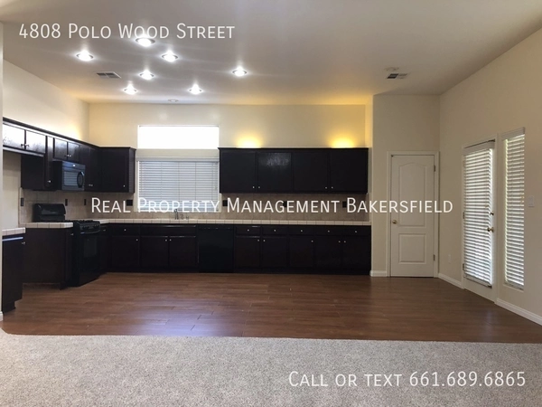 3 bedrooms apartment for rent in NW Bakersfield - Central Bakersfield, Bakersfield