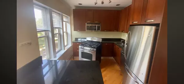 2 bedrooms apartment for rent in West Ridge - Far North Side, Chicago