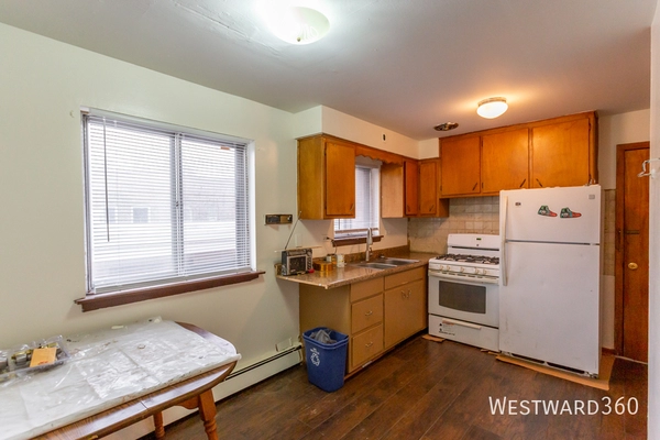 2 bedrooms apartment for rent in Chatham - Far Southeast Side, Chicago