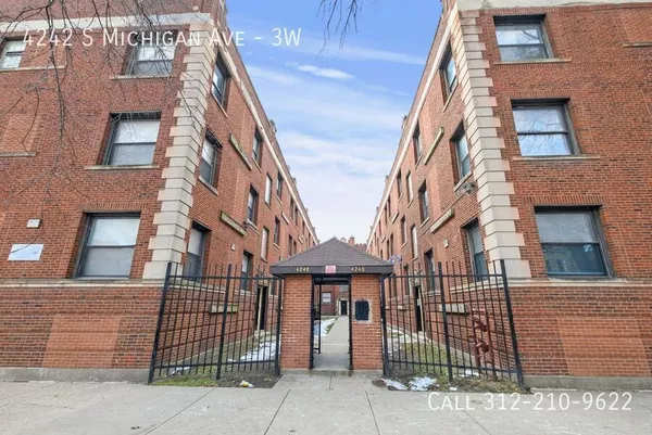 2 bedrooms apartment for rent in Grand Boulevard - South Side, Chicago