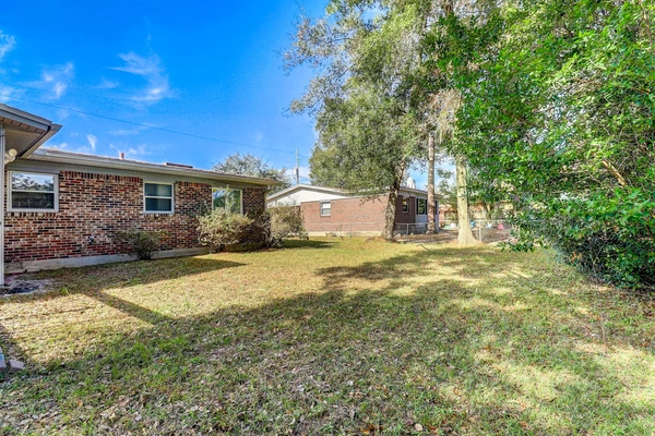 Coliving in Cedar Hills - Westside, Jacksonville