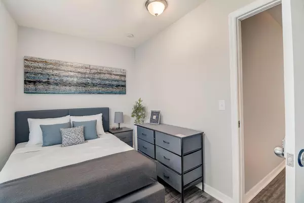 Coliving in Cedar Hills - Westside, Jacksonville