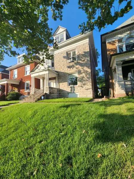 Coliving in The Ville - North STL, Saint Louis