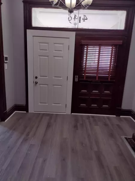 Coliving in The Ville - North STL, Saint Louis