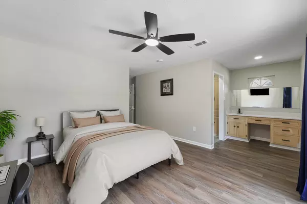 Coliving in Atascocita - Ne Houston, Houston