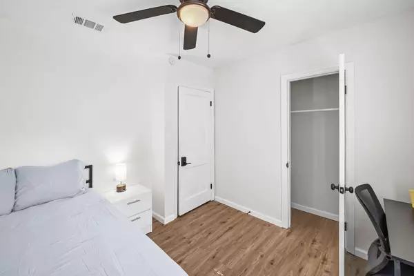 Coliving in Sports Complex - Downtown JAX, Jacksonville