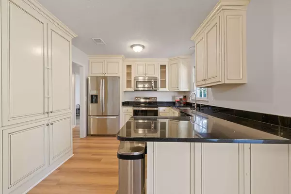 Coliving in Warner Robins - Houston-Peach County, Macon