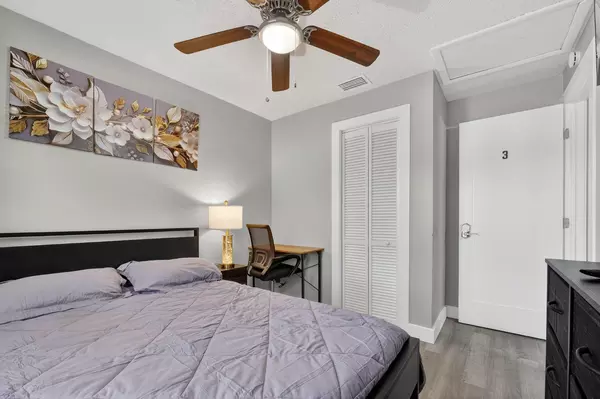 Coliving in Grant Park Tampa - East Tampa, Tampa