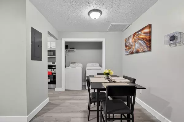 Coliving in Grant Park Tampa - East Tampa, Tampa
