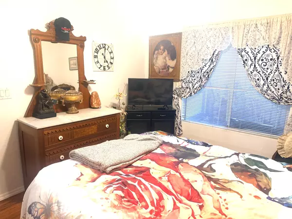 Coliving in Queen Creek - SE Valley, Phoenix