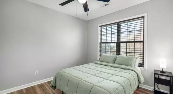 Coliving in Sunset Road - North Charlotte, Charlotte