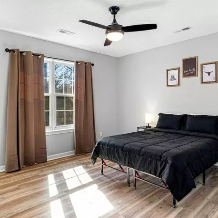 Coliving in Sunset Road - North Charlotte, Charlotte
