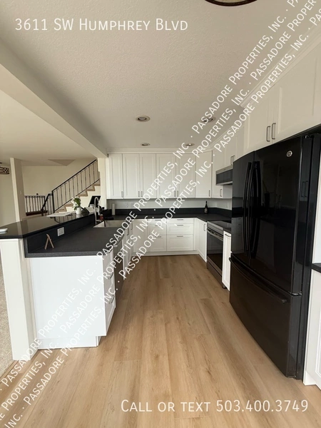 5 bedrooms apartment for rent in Southwest Hills - SW Portland, Portland