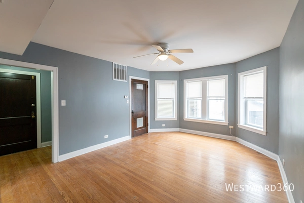 3 bedrooms apartment for rent in North Center - North Side, Chicago