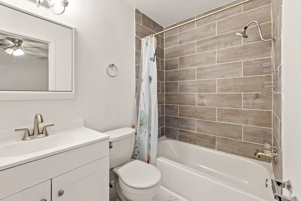 Coliving in Wolf Creek - Sw Dallas, Dallas