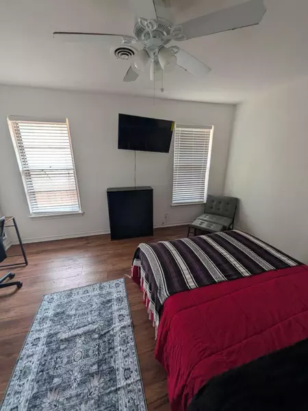 Coliving in Oak Cliff - Sw Dallas, Dallas
