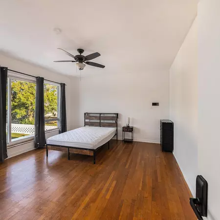 Coliving in Ybor City - Central Tampa, Tampa