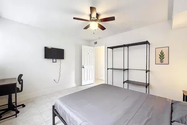 Coliving in West Palm Beach - Palm Beach County, Miami