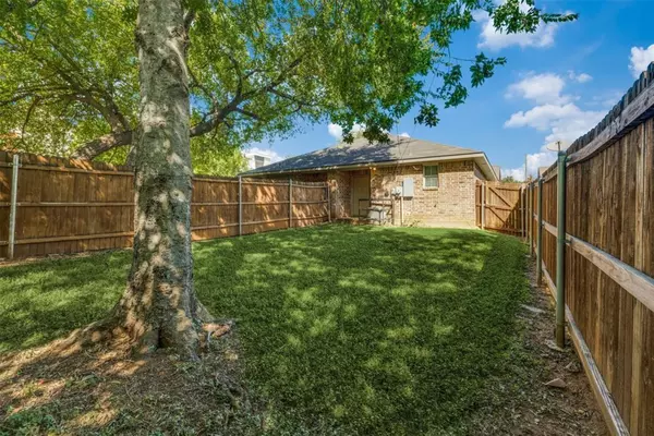 Coliving in Central Arlington - Arlington, Dallas