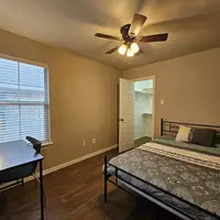 Coliving in Central Arlington - Arlington, Dallas