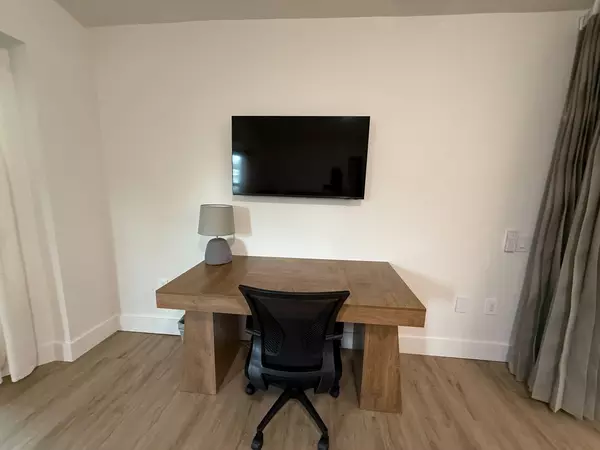 Coliving in Port Charlotte - North Port, Sarasota