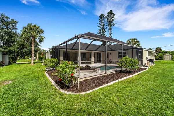 Coliving in Port Charlotte - North Port, Sarasota