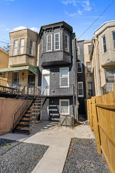 Coliving in Midtown Baltimore - Baltimore Metro Area, Washington DC