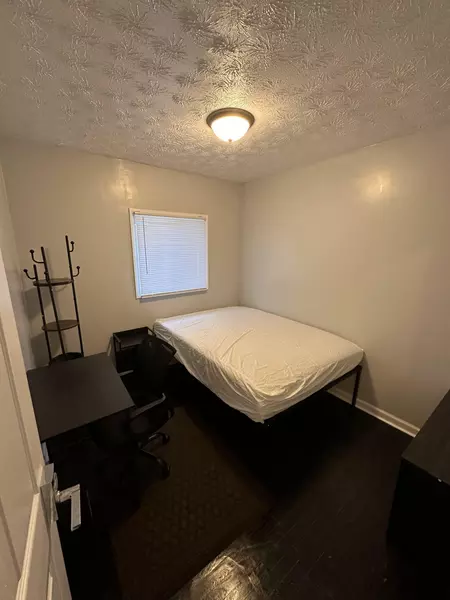 Coliving in Near Northwest / Riverside - Central Indy, Indianapolis