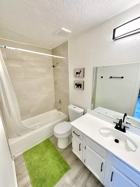 Coliving in Greater Fondren Southwest - Sw Houston, Houston